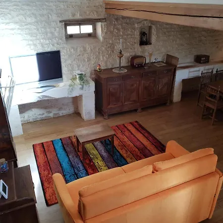 בית נופש Charmante