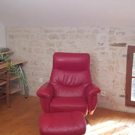 Charmante בית נופש Nalliers (Vendee)