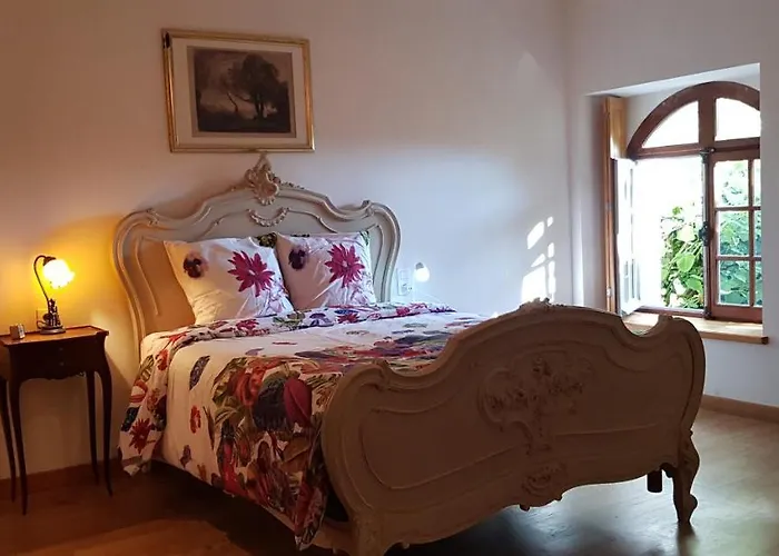 Charmante בית נופש *